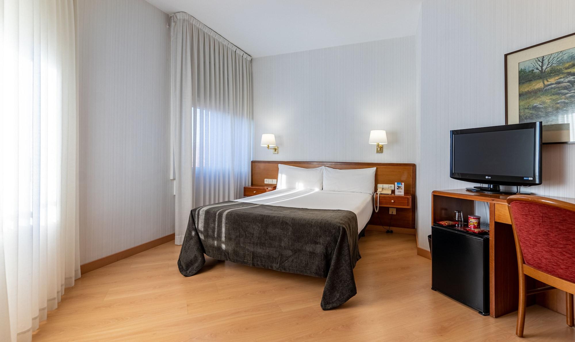 ז'ירונה Hotel Ultonia מראה חיצוני תמונה
