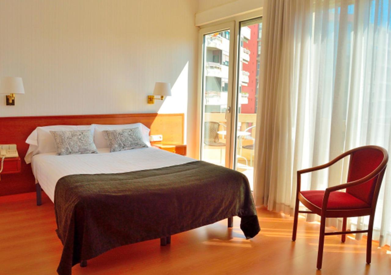 ז'ירונה Hotel Ultonia מראה חיצוני תמונה