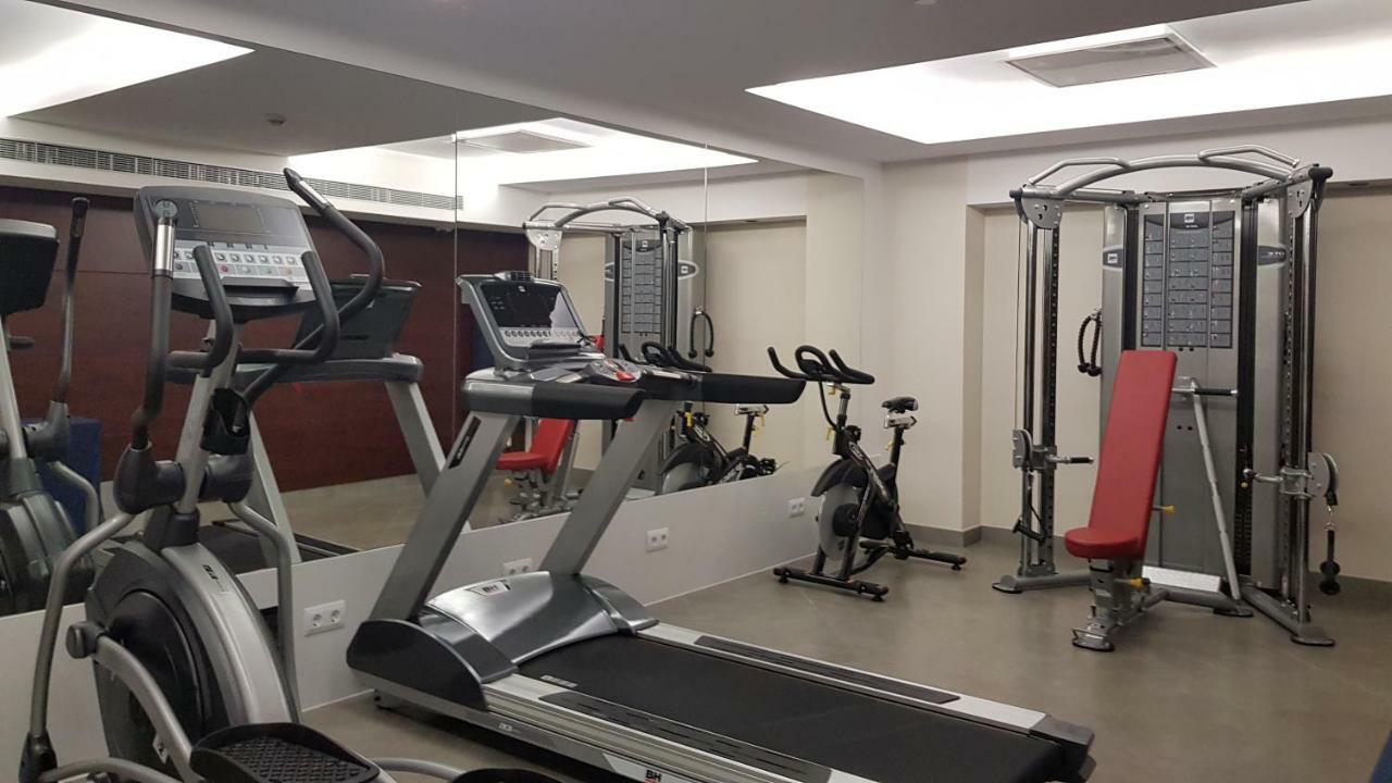 ז'ירונה Hotel Ultonia מראה חיצוני תמונה